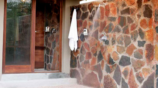 outdoor shower Luxury Rooms Arathusa Safari Lodge Sabi Sands Game Reserve Safari Lodge Accommodation booking
